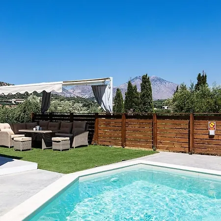 Villa Chnaris - Private Pool And Sauna Perama  Exterior photo