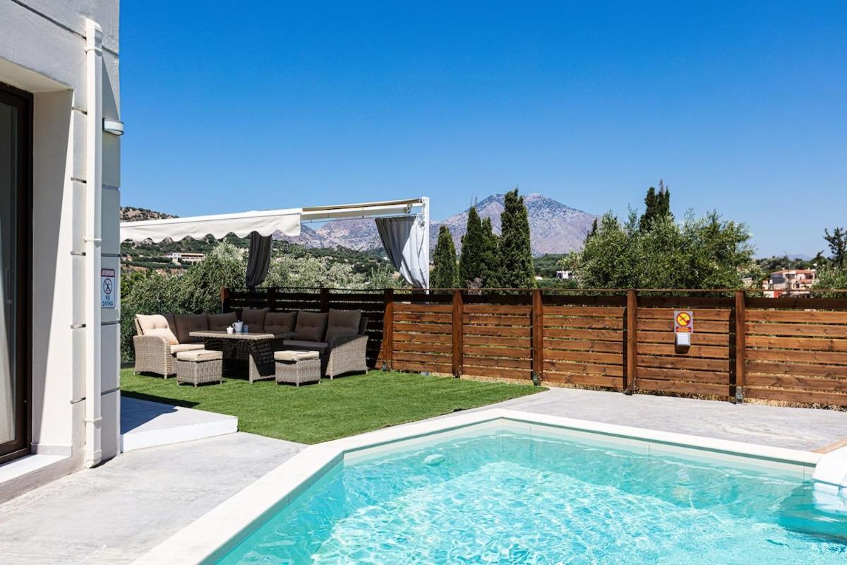 Villa Chnaris - Private Pool And Sauna Perama (Crete)