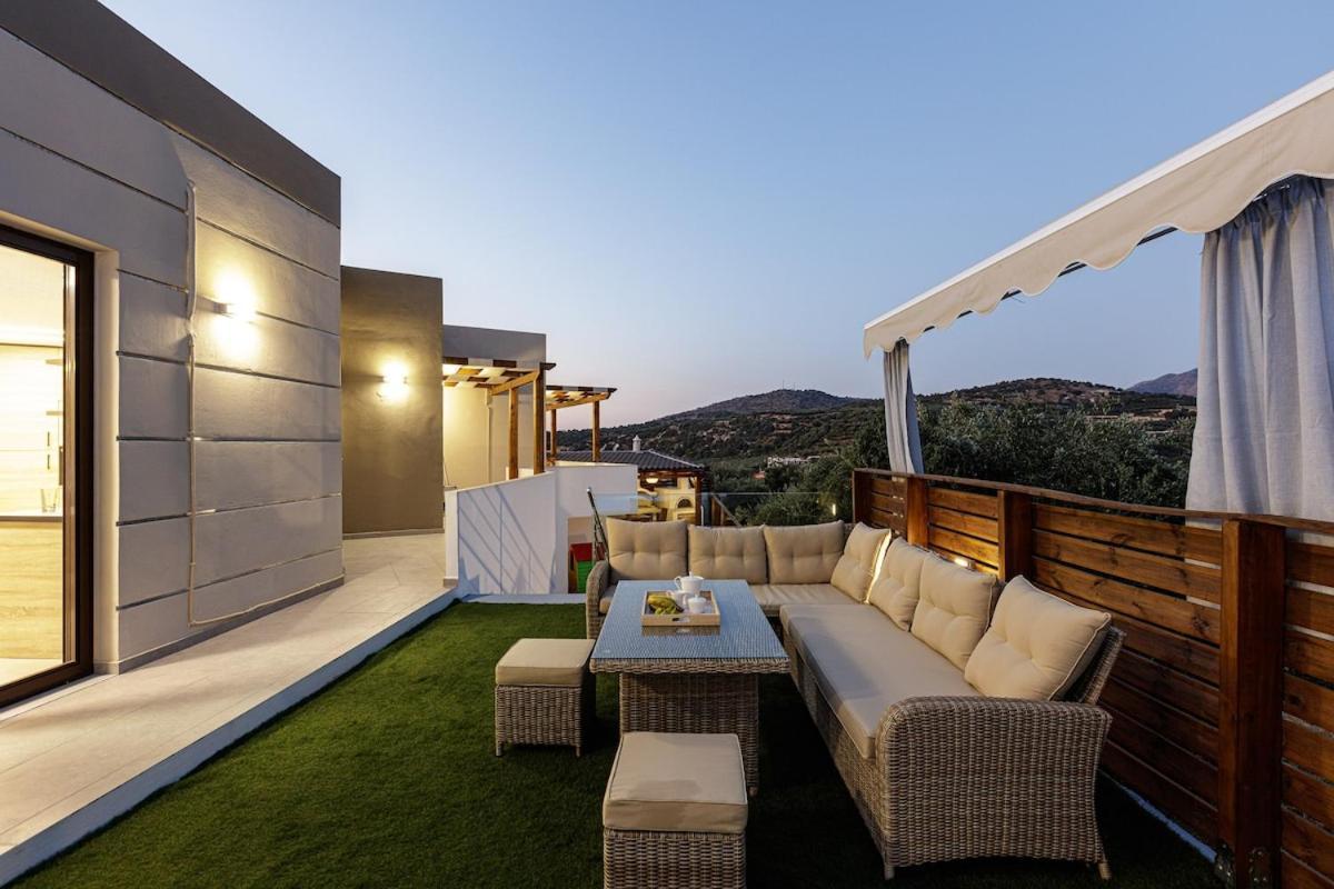 Villa Chnaris - Private Pool And Sauna *