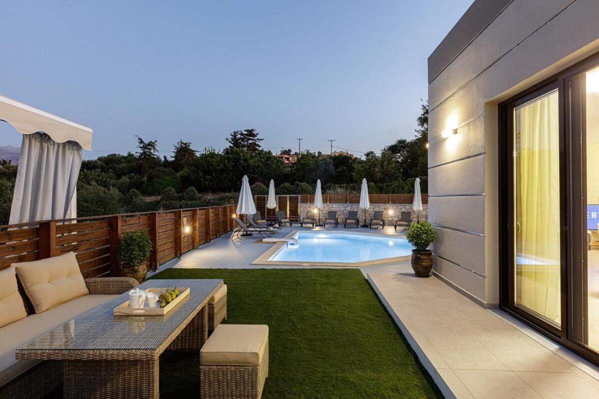 Villa Chnaris - Private Pool And Sauna Perama (Crete)